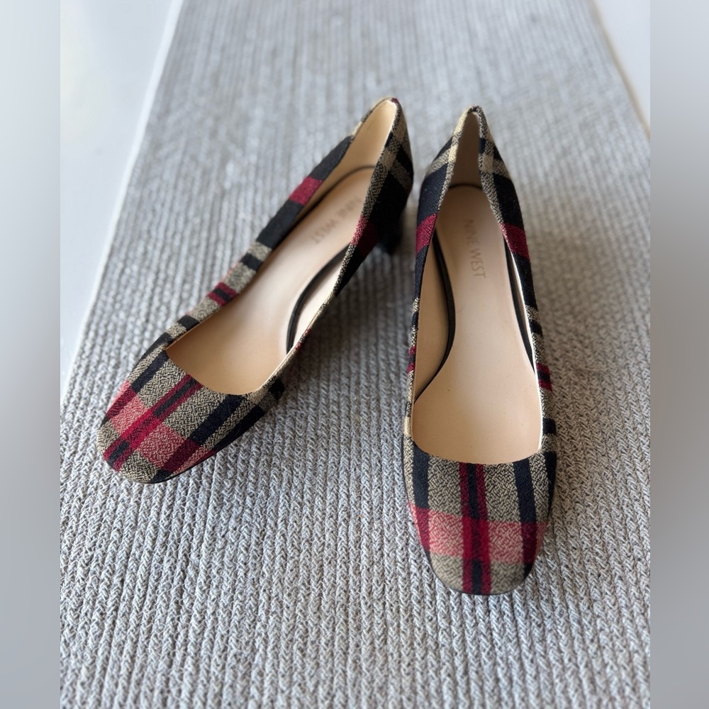 NINE WEST Red Black Plaid Square Toe Block Heel Ballet Flats Dress Shoes Sz 8 - Picture 8 of 8